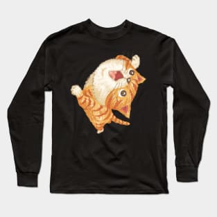 Tabby cat to look up at Long Sleeve T-Shirt